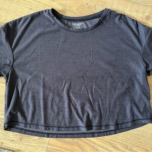 Old Navy Active Crop Top